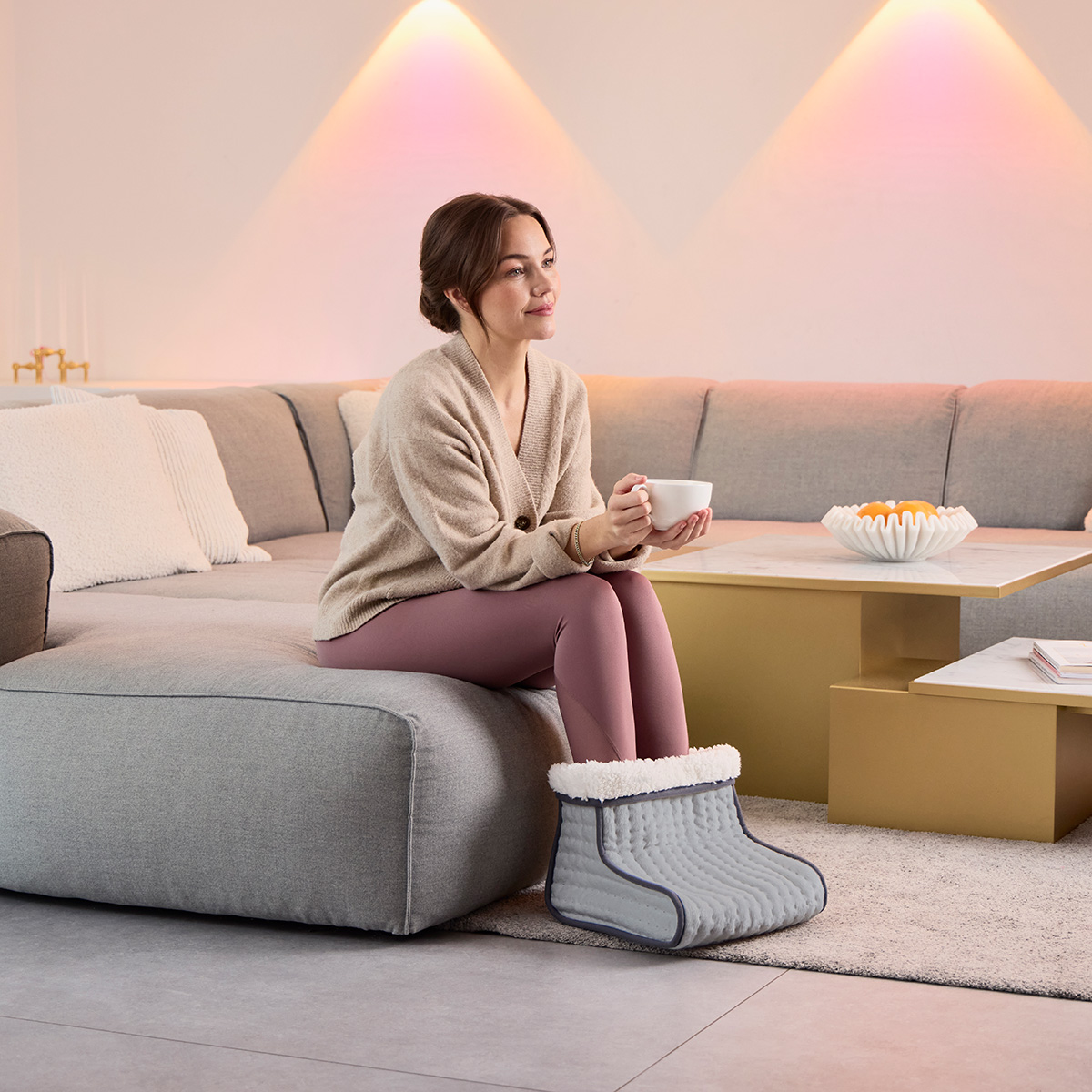 Electric foot warmer for the office, cozy heated footmuff to keep feet warm during cold working days